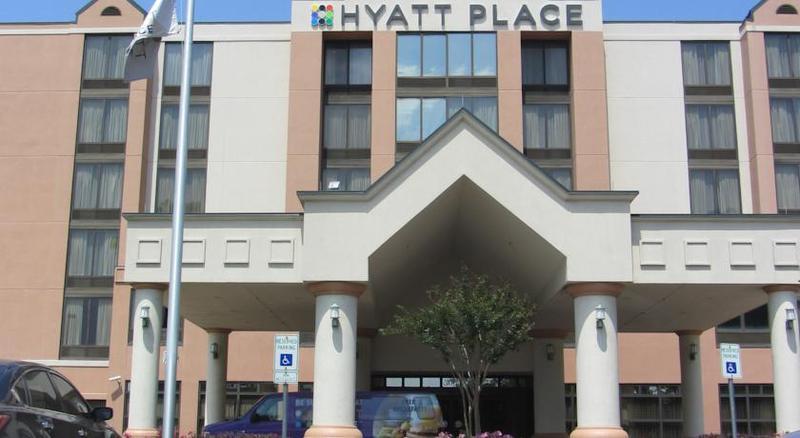 Hyatt Place Houston-North Exterior photo